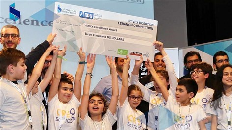بنك بيروت يرعى مسابقة  VEX Robotics  في جامعة سيدة اللويزة.